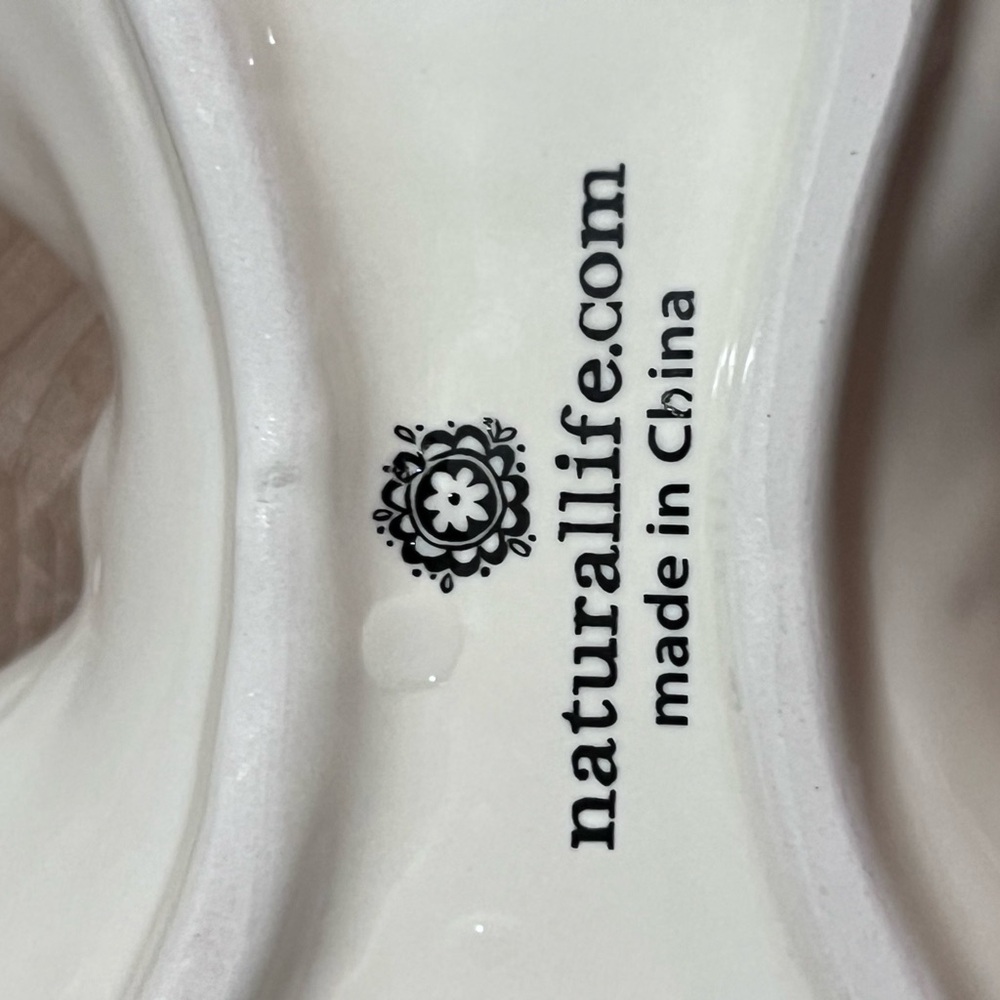 Natural Life Butterfly Floral Dish - Picture 5 of 5